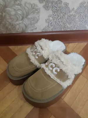 Женские зимние угги 1