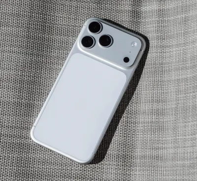 iPhone 17 Pro Max 256, серебристый