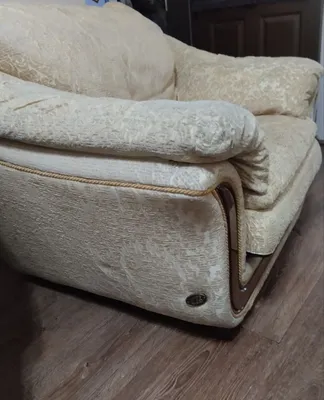 2 ta kreslo va sofa sotiladi 1