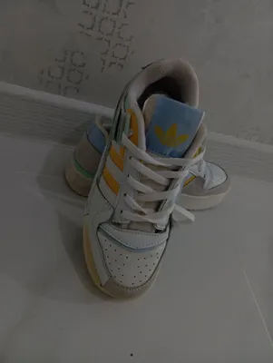 adidas forum krossovkalari 1