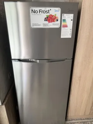 Халадилник Midea 1