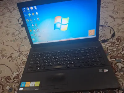 Noutbook lenovo