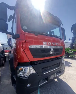 Тягач дизель HOWO TX7 PRO 1
