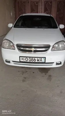Продаётся Lacetti 1.8 с автоматической коробкой и люком 1