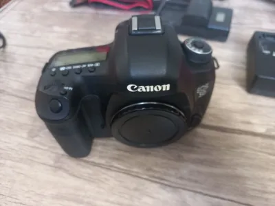 Canon 5D mark 3 body 1
