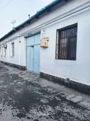 Продаётся дом (двор) в центре города Карши 1