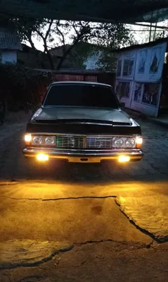 GAZ-14 sotiladi, hukumat limuzini 1