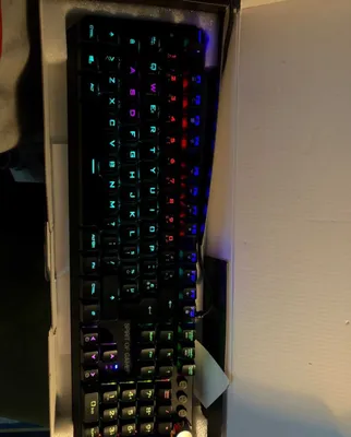 Spirit of Gamer Xpert K400 RGB mexanik o‘yin klaviaturasi 1