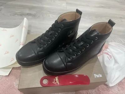 Продам весенние ботинки Лобутены 1