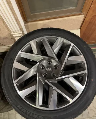 Диски Hyundai, почти новые, 4 шт., R20 1