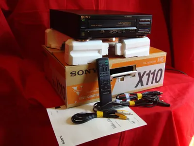 SONY SLV-X 110. MADE IN JAPAN. 1993 года. Видеоплеер. 1