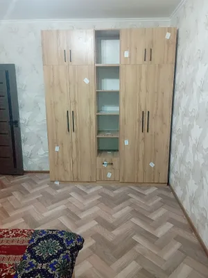 Yangi shifonerni sotaman