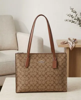 Original ayollar sumkasi COACH