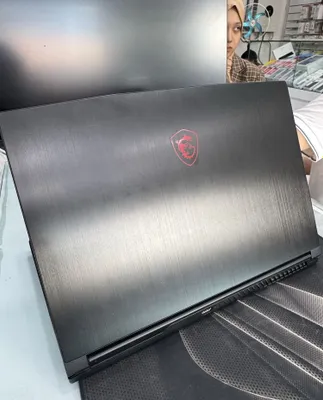 Msi i5-10500H 8/512 SSD 3050Ti 4 ГБ, 15.6 IPS 144 Гц 1