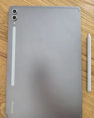 Samsung Galaxy Tab 10+ 1