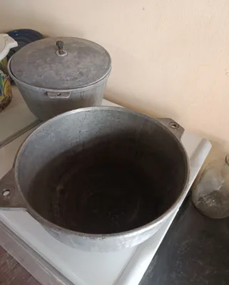 Продаются казаны по цене от 100 тысяч 1