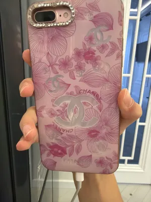 Розовый чехол на iPhone7 plus