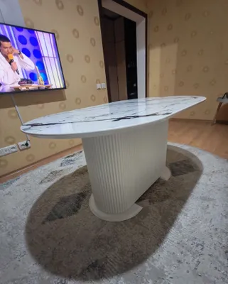 Ideal holatdagi stol sotiladi 1