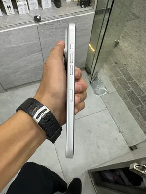 Iphone 17 pro man lux 3
