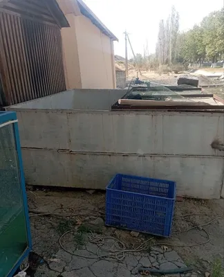 Аквариум для рыб или можно использовать как бассейн 1