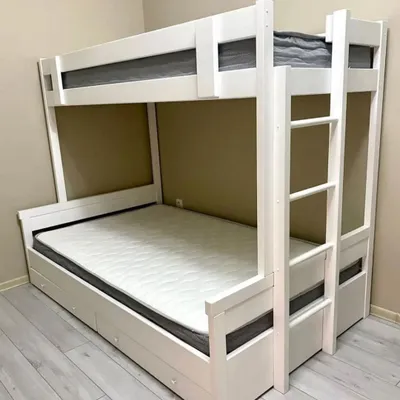 Двухэтажная кровать 1