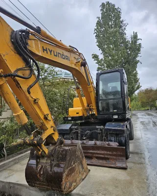 Samsung Hyundai 1400, 2004 года 1
