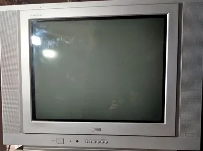 Т е л е в и з о р LG.