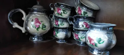 Продаю новый керамический чайный набор 1
