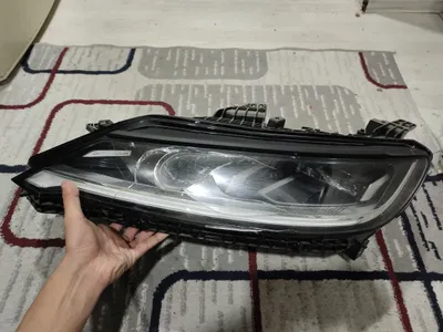 BYD Yuan up oldi chap fara 1