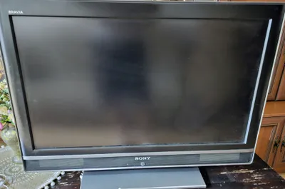 Телевизор Sony в хорошем состоянии