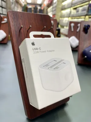 Apple Adapter 20w зарядка для iPhone 1
