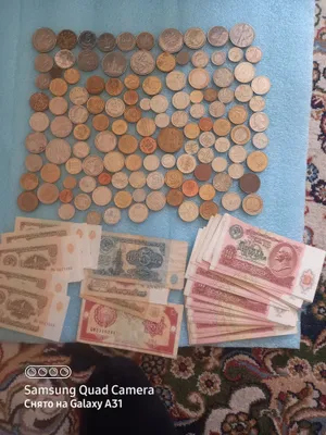 Turli tangalar va SSSR kupyuralari sotiladi 1