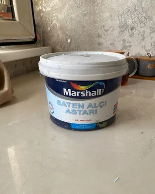 Bo‘yoqlar va boshqa narsalar, narxi kelishiladi. 1