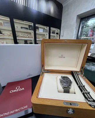 Omega Seamaster 007 Edition 1