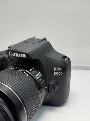Canom 2000D 1