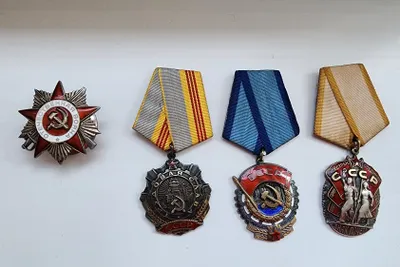 Цена за все серебро.