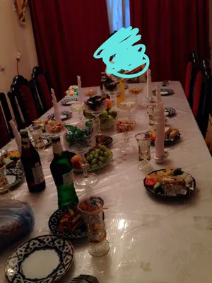 стол стул сотилади комплект 1