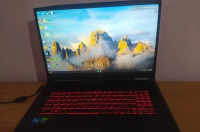 MSI Katana GF76 11SC — i5-11400H, GTX 1650 4 GB, 16 GB RAM, 512 GB SSD 1