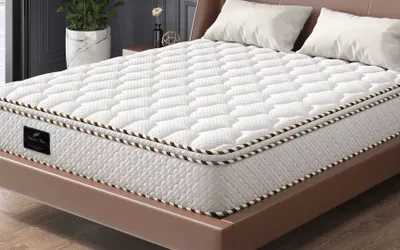 Matras krovat spalni 1