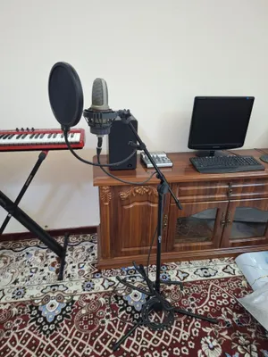 Ishlatilgan mikrofon stoykasi 1