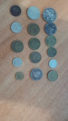 Tangalar va kitoblar sotiladi 1