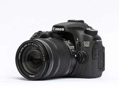 Canon eos 70D + 18-55mm