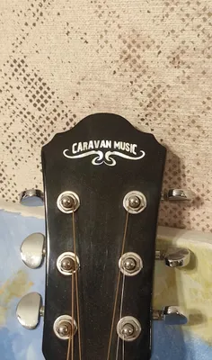 Caravan music HS-4010-BK gitarasi 1