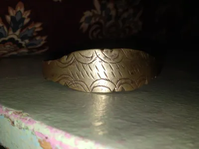 Qadimiy bilak uzuk kimga qiziq busa 1
