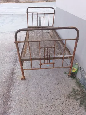 Продаётся металлическая кровать, Олмалык