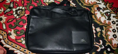 Продаю хорошую фирменную сумку Calvin Klein