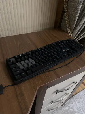 Механическая клавиатура Bloody A4 Tech B130 с подсветкой
