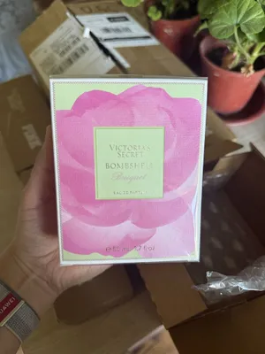 Victoria’s secret Rare beauty mahsulotlari 1