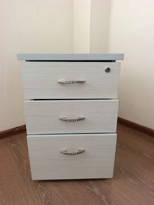 Tumba 1