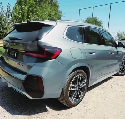 BMW iX1 30L M Sport 2023 года 1